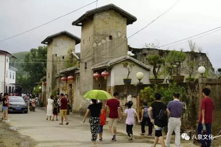 联群老屋 韶关翁源龙仙镇 翁源县龙仙镇联群老屋村,又名石子下,位于