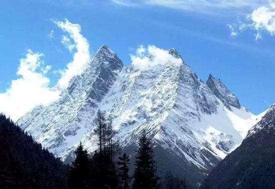 景点,四川,邛海泸山,西岭雪山,四姑娘山,广元,天曌山,森林公园,四川
