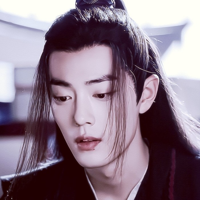 爱豆头像·肖战:学着面对孤独义无反顾,只为你的笑容不被辜负