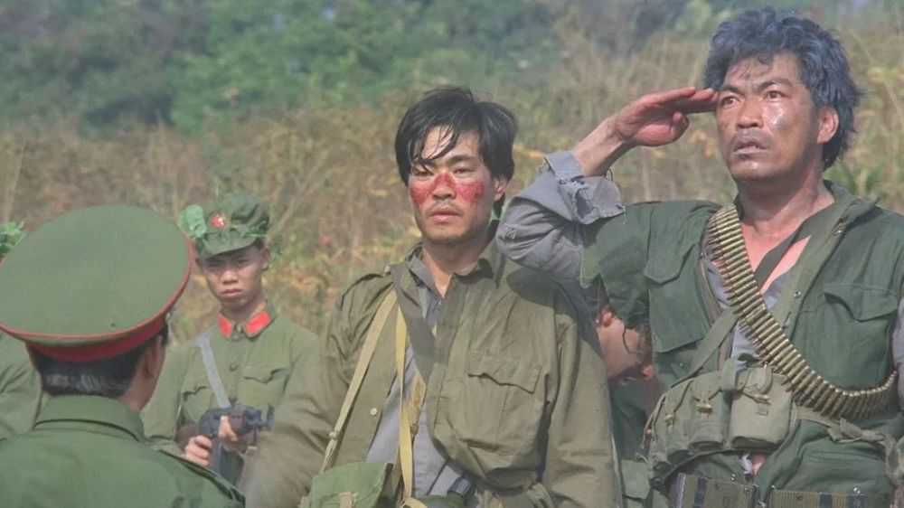 30年前一部越南战争片,刘德华惨遭砍手,成奎安难得演正派