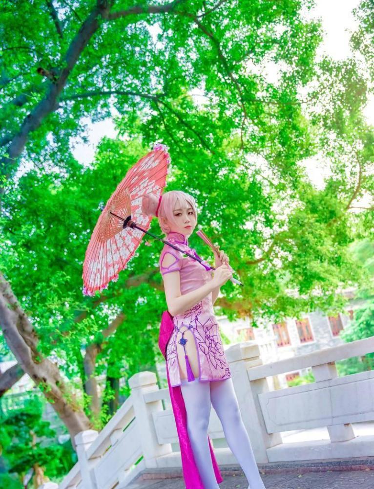 cos欣赏:小乔旗袍cosplay,只有cos才能抚慰我的心