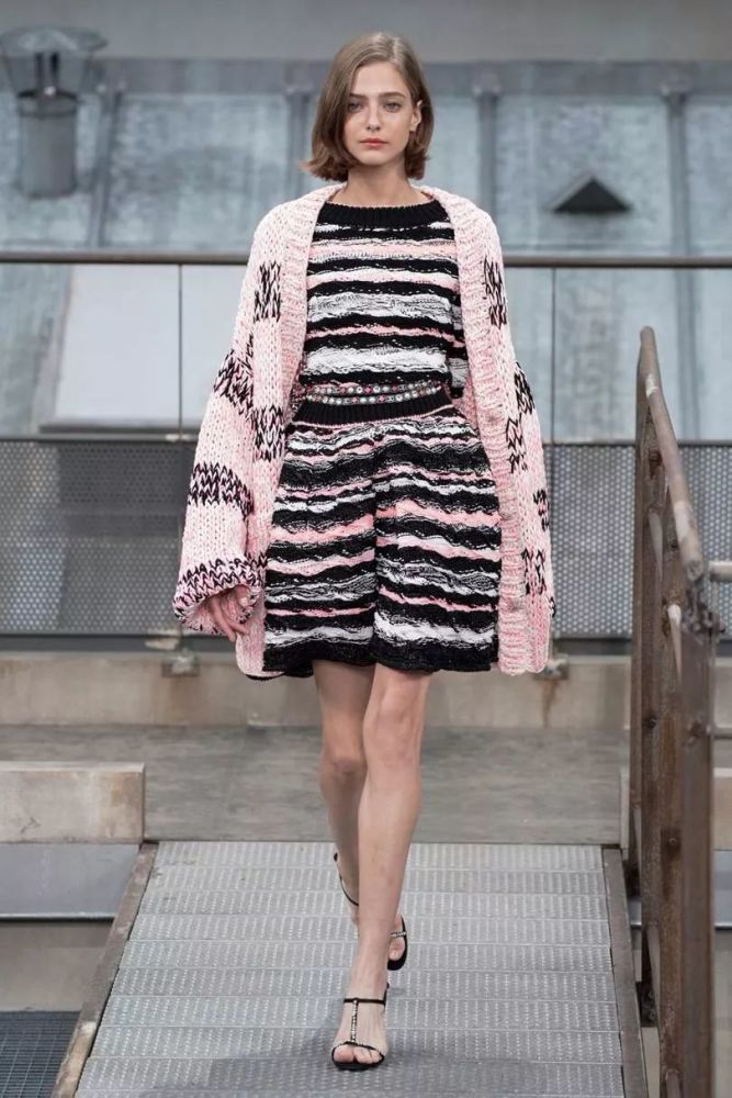 香奈儿,服装