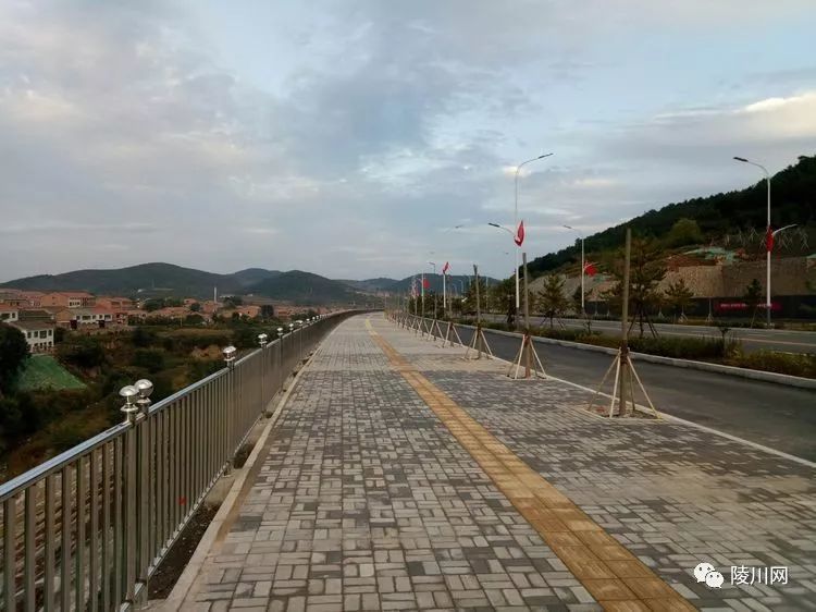 带你走进陵川县新落成通车的"一路两街"