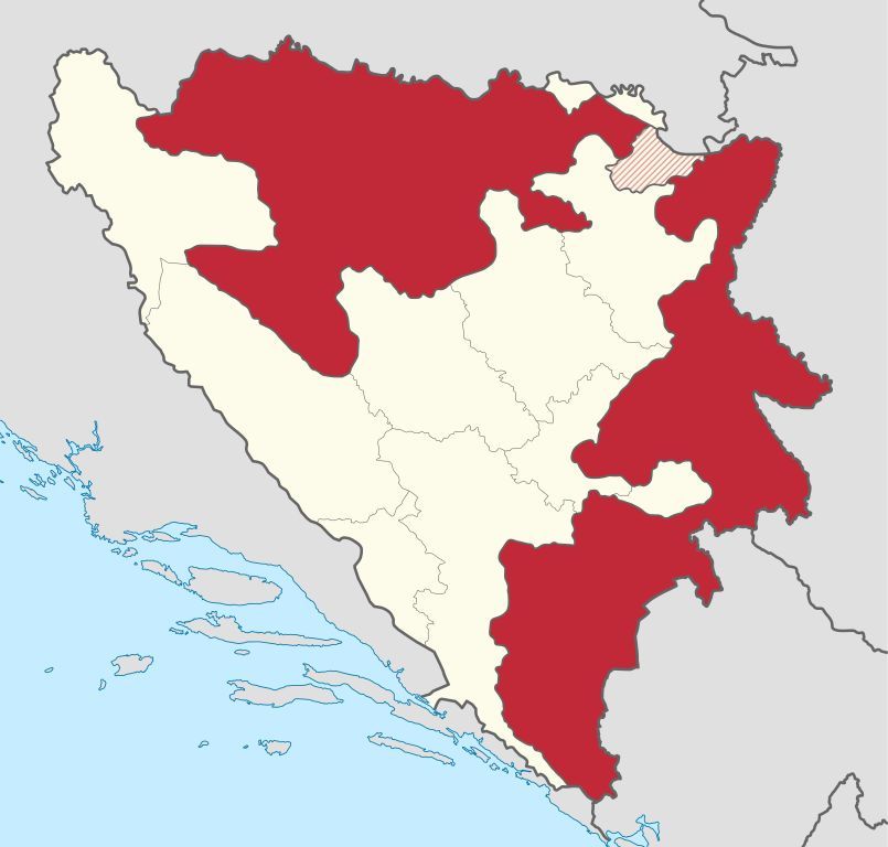 红色部分为波黑境内高度自治的塞族共和国