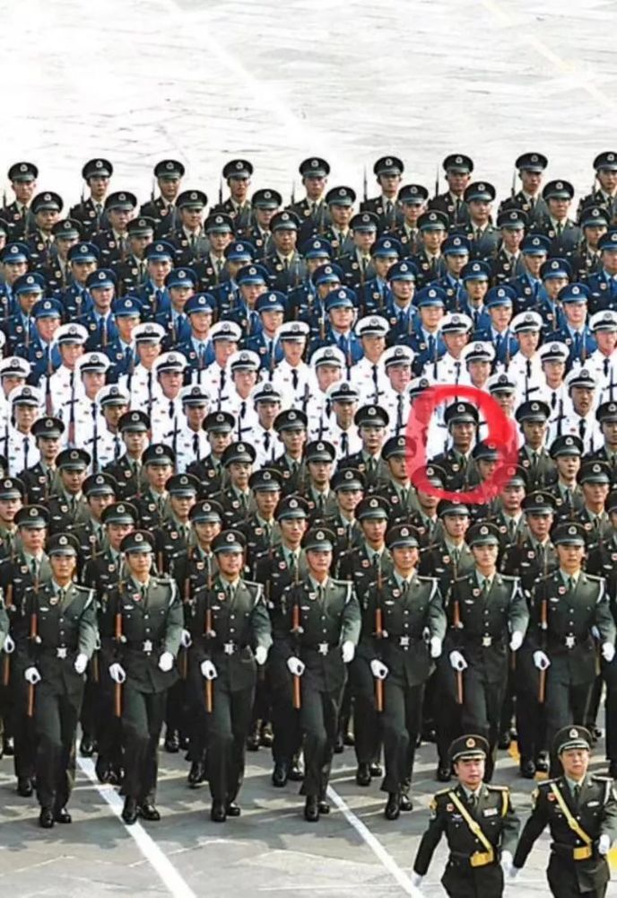 世界反法西斯战争胜利70周年两次阅兵