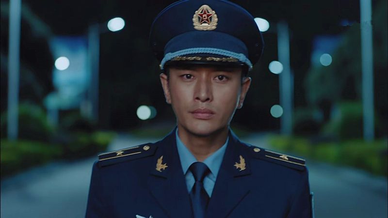 空降利刃,张启,爱情,林军医,丰收,贾乃亮