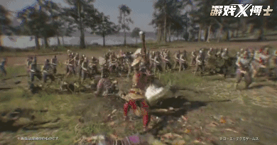 和大剑一样,锤子既然也是力量的代表,那么在游戏里它也必须���有一个