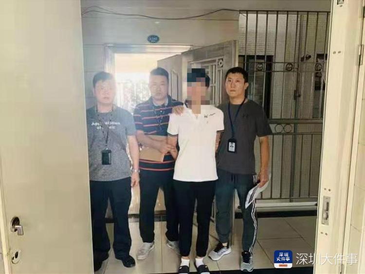 团伙成员落网.