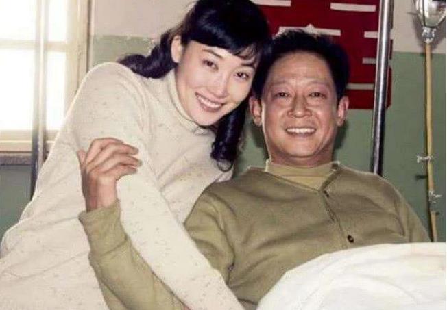 她是王志文的妻子,却被王志文隐藏了11年,原来是我们熟悉的老戏骨