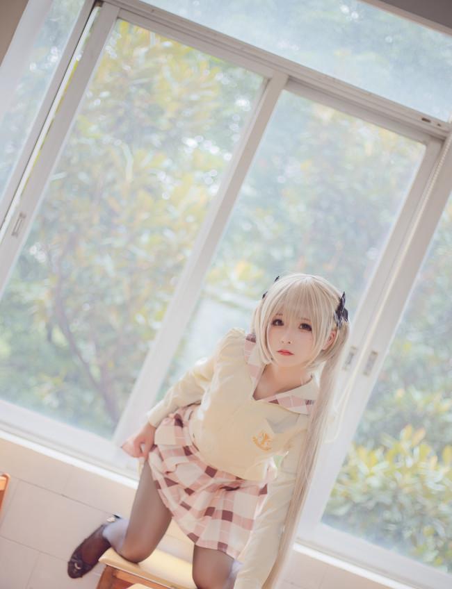 cosplay穹妹校服小妹,清纯可爱