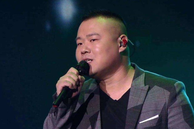 岳云鹏本名叫岳龙刚,听到他的原名后,网友:请原谅我笑