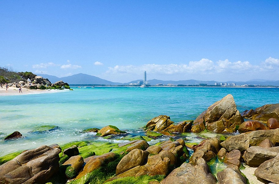 这是三亚乃至中国最美丽的岛屿,水清沙白,堪比国外顶级海岛!