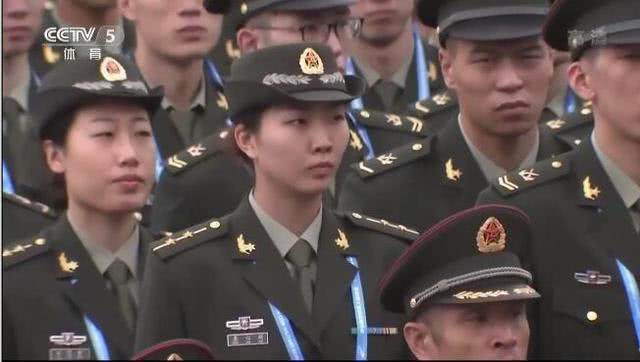 中国女排军运会12人名单出炉,杨珺菁少校军衔,四名中尉袁心玥为其一