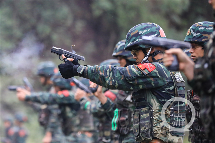 武警重庆总队,武警,特战队员,执勤第三支队