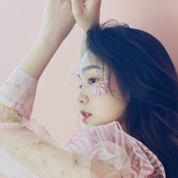 漂亮美丽的长发美女小姐姐唯美动人写真