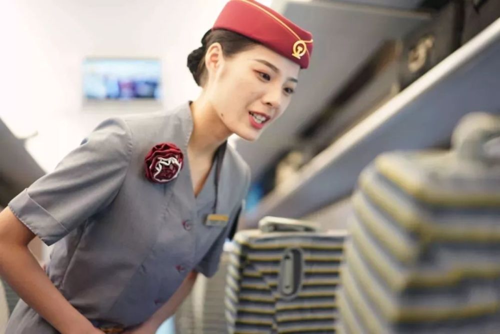 列车乘务员