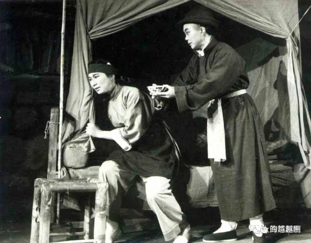 1956年10月19日上海越剧院上演重编后的《祥林嫂》