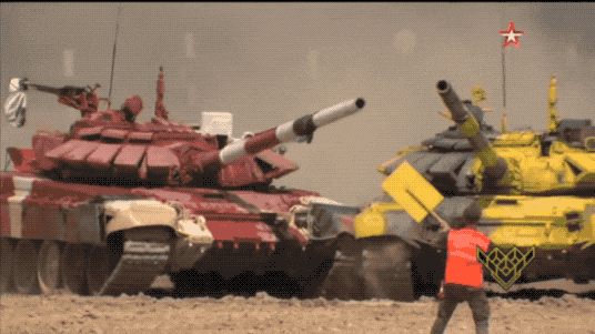 军事搞笑合集:给大家介绍下,这是我的新坐骑