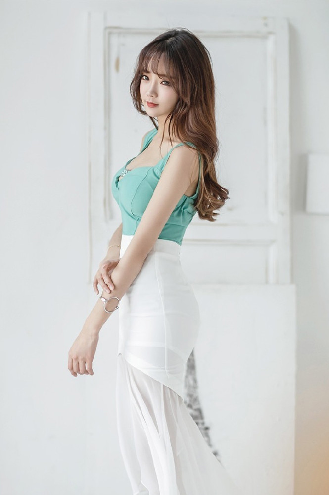 纯洁女神般的韩国时尚美女唯美写真集,仙气十足