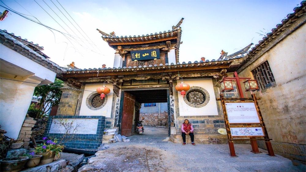 中国"最低调"的古城,保留50余座精美古建筑,就在云南