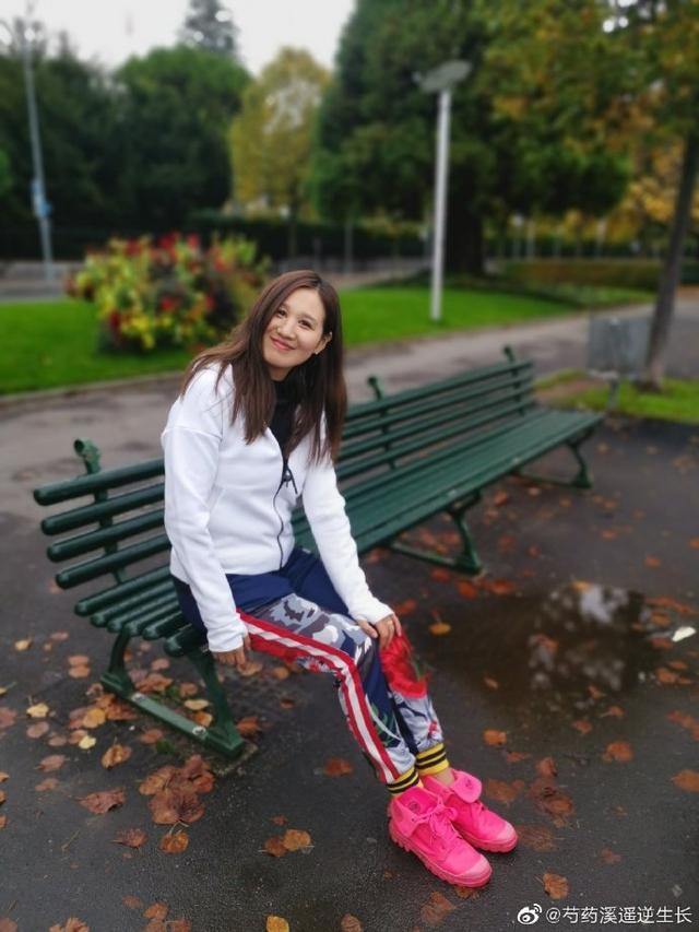 32岁马晨菲这次去瑞士旅游,但杜锋却并未现身,他们