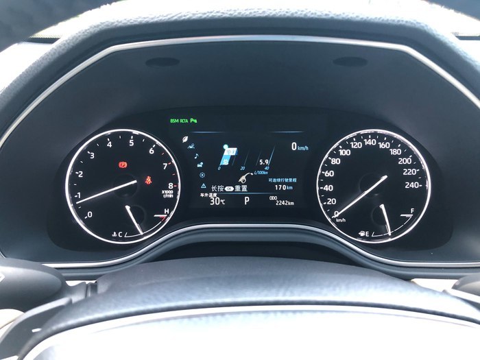 亚洲龙2.5l,2000公里初体验,满满黑科技,超省油!