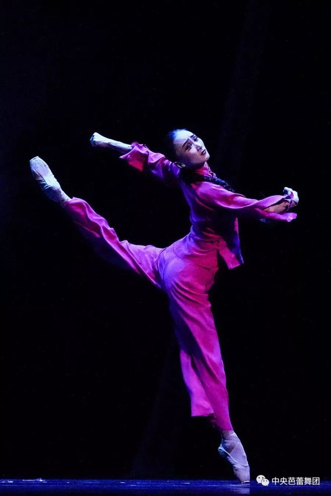 中央芭蕾舞团《红色娘子军》长沙演出一票难求,一波精彩剧照分享给你
