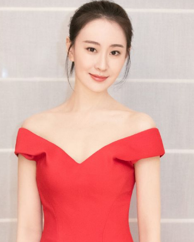 温婉雅致:演员王乐君精美壁纸