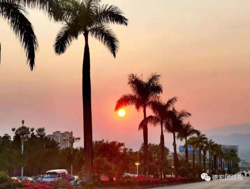 芒市,德宏州,张仁韬,孔雀湖,银塔