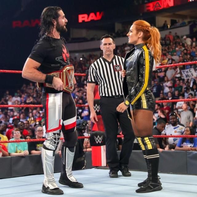 赛斯·罗林斯,贝基·林奇,wwe,摔小辉,theman