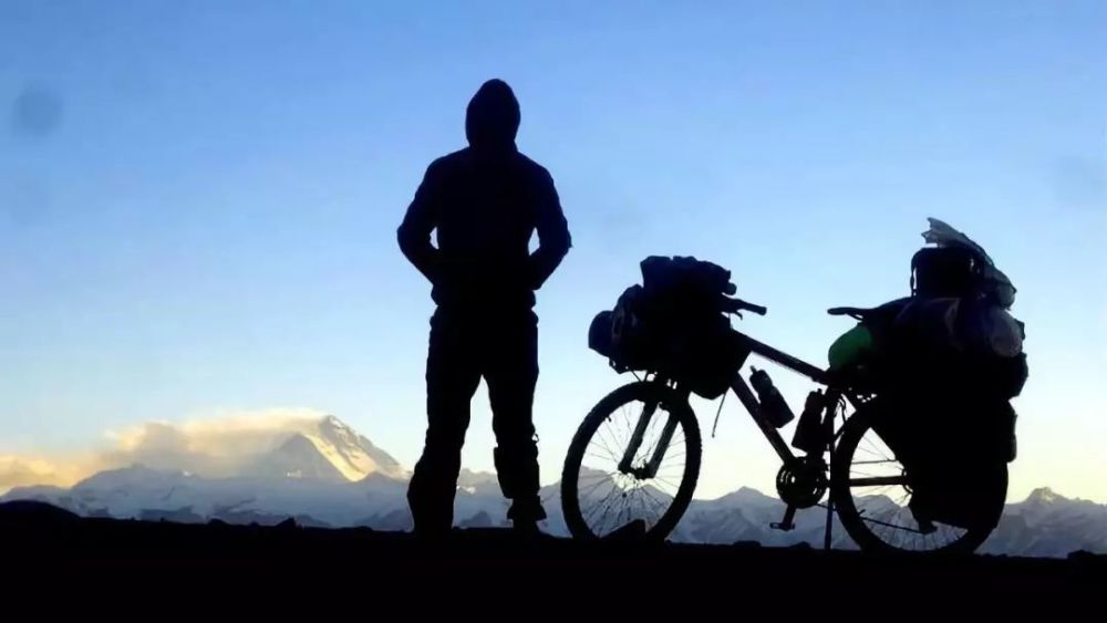 骑车也都是从新手从小白,练就到高手大神的,那么新手小白和老司机有