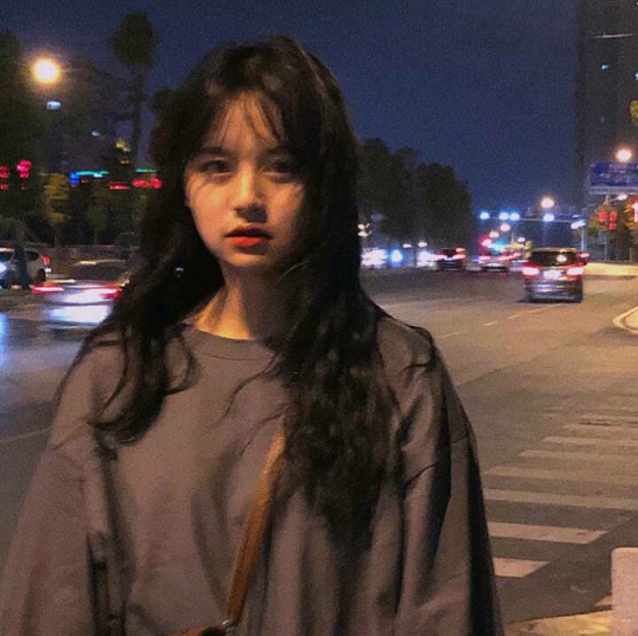 丧系女生头像:时光医好了我的伤,却没教会我遗忘
