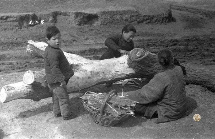 饥饿到底有多可怕:看看1942年的河南大饥荒,比电影更为残酷