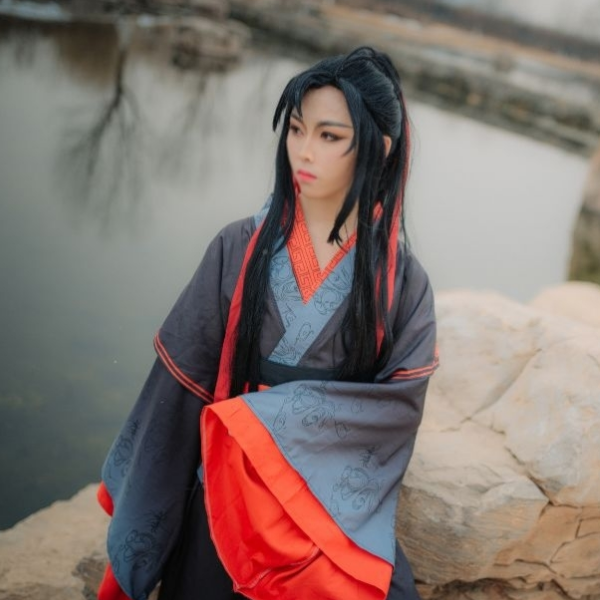 魔道祖师cosplay,英气十足的小姐姐-天天快报