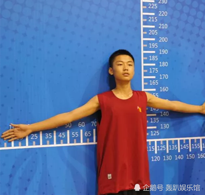 青春期男生身高低于178cm?晨起坚持"3习惯",让你不再烦恼!