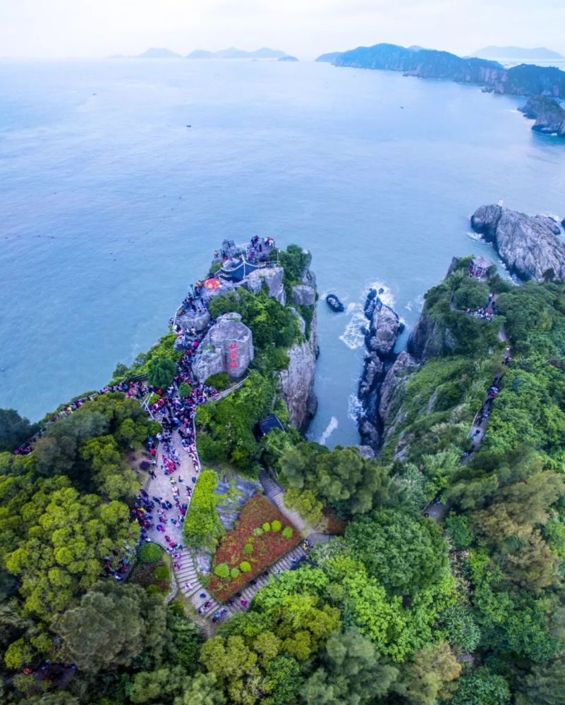 临海悬崖栈道