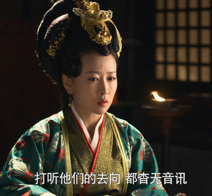 芈茵是国相夫人,孟嬴是易后,为何芈茵着装比孟嬴豪华?