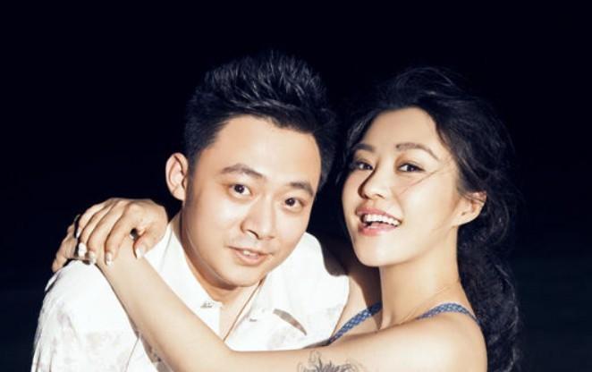 郝蕾双胞胎儿子罕曝光,正面颜值不似妈妈,兄弟都更像爸爸刘烨