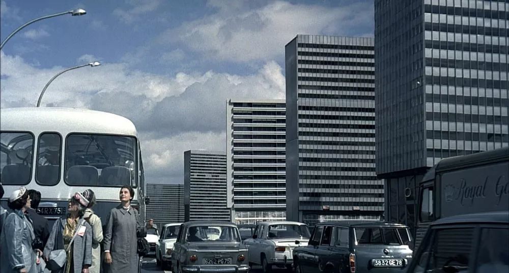 现代城市的批判: 《playtime》(jacques tati, 1967)