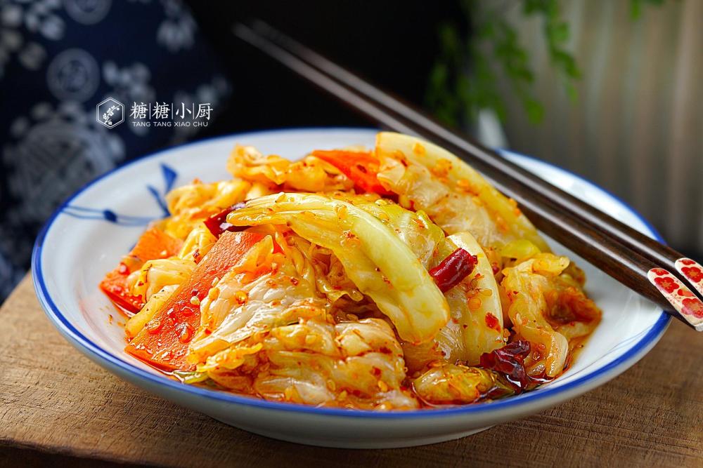 卷心菜,泡菜,大肉,咸菜,大蒜