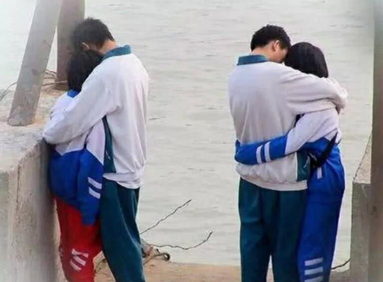 为防学生早恋,班主任发明"爱情续费卡",看完规则:算你狠