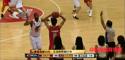 1秒3动作直接绝杀!面对35秒的男人,他的心脏真是大!