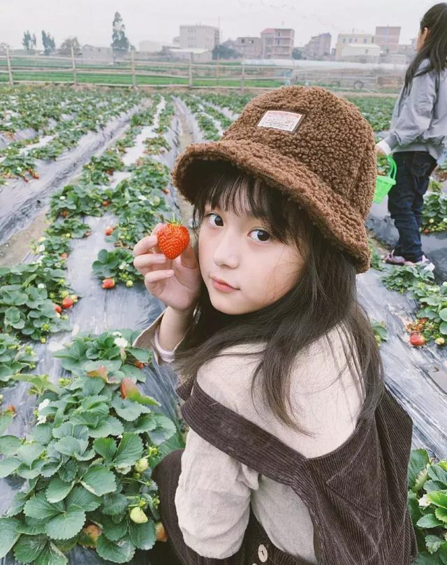曾经的"小芈月"刘楚恬,如今十岁被圈内导演要求不许整容,网友:甜美