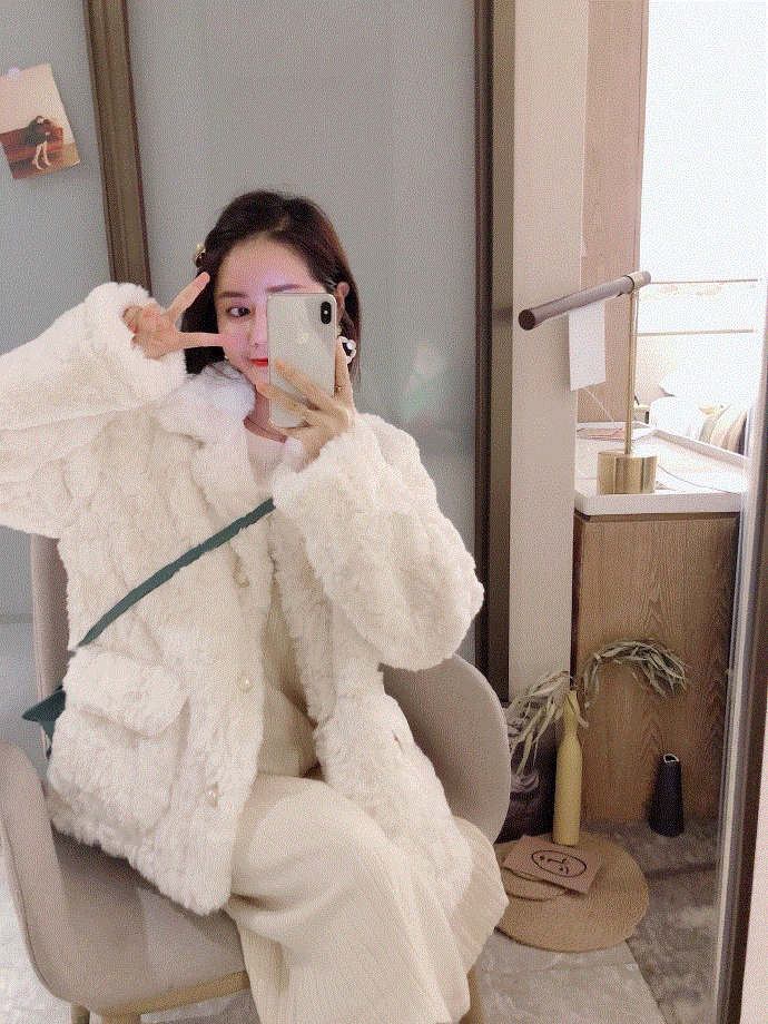 适合小个子女生的甜美系穿搭,时髦的穿搭小心机,显高显瘦显气质
