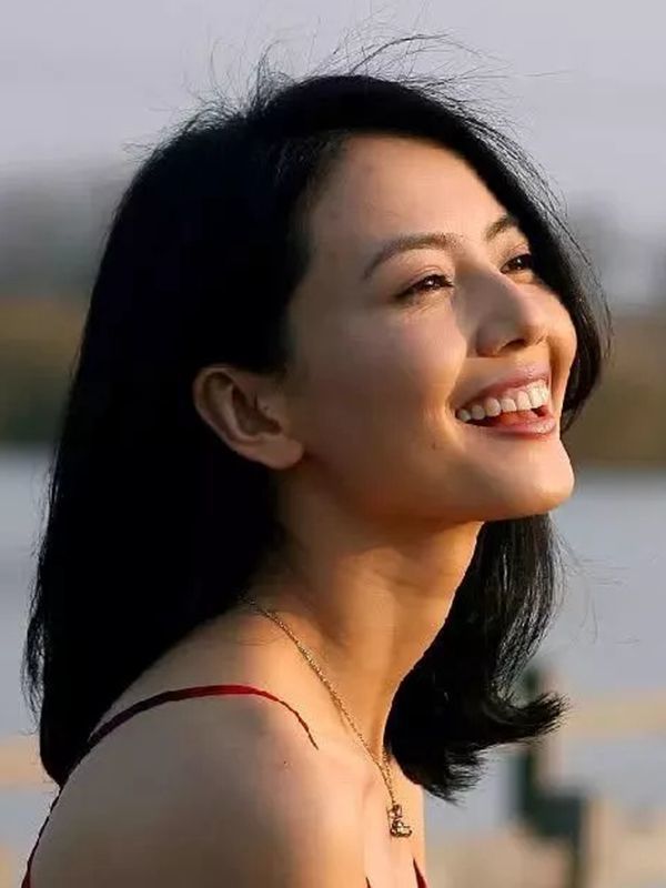 中国最具"自然美"的4大女星,每一个都倾国倾城,谁让你