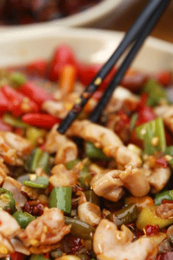 大侠您坐小酒馆里边请