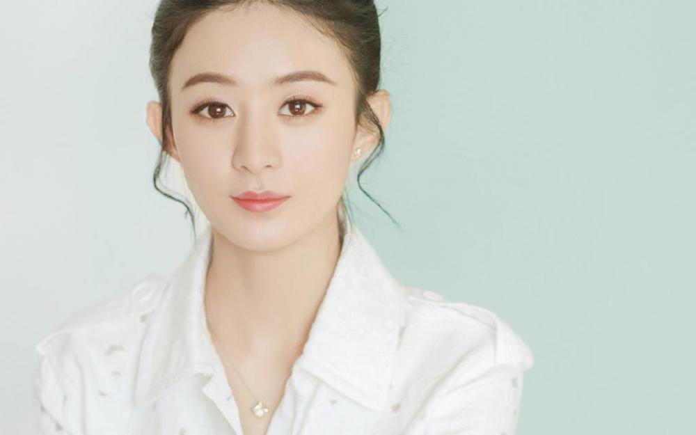 一组让人喜爱的女演员赵丽颖写真,呆萌可爱又耐看
