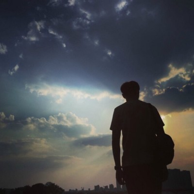 超火ins"背影"情侣头像:春风再美也比不上你的笑,没见过你的人不明了