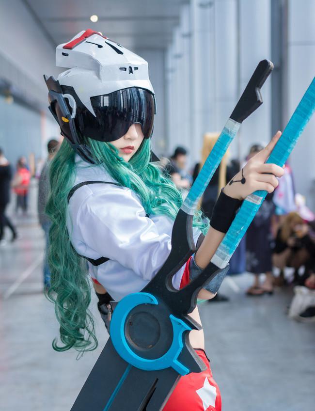 凹凸世界蒙特祖玛生还者cosplay
