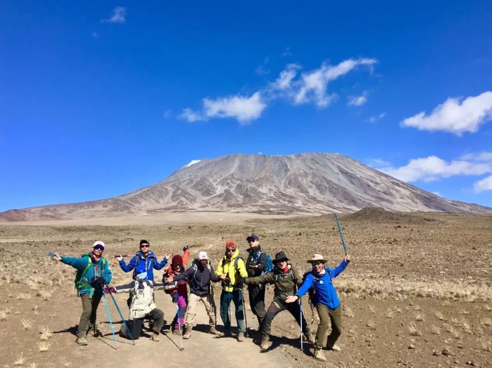 "7 2"最高峰系列非洲乞力马扎罗龙盖线登山 8 days